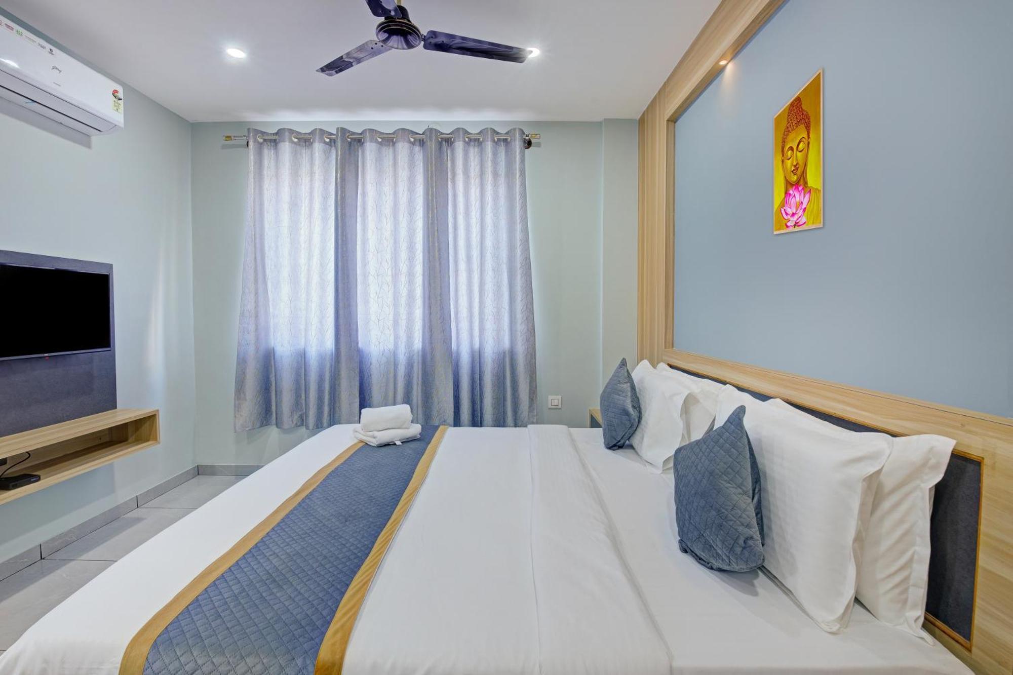 Hotel Park Lane Yelahanka Bangalore Exterior foto
